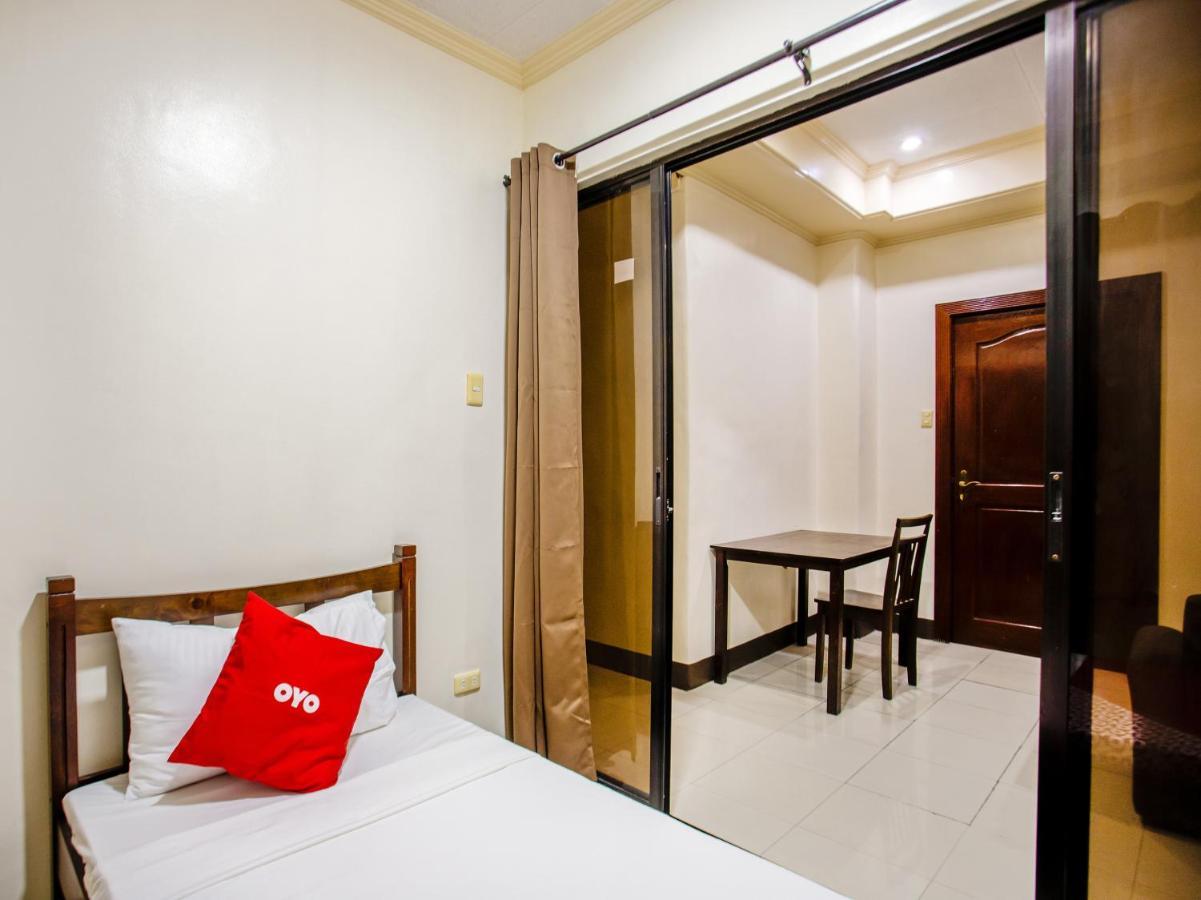 Oyo 831 Casa Maria Hotell Manila Exteriör bild