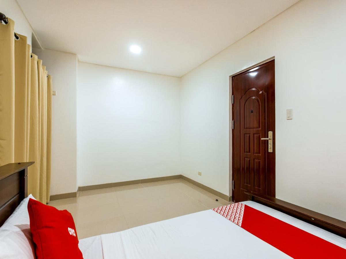 Oyo 831 Casa Maria Hotell Manila Exteriör bild
