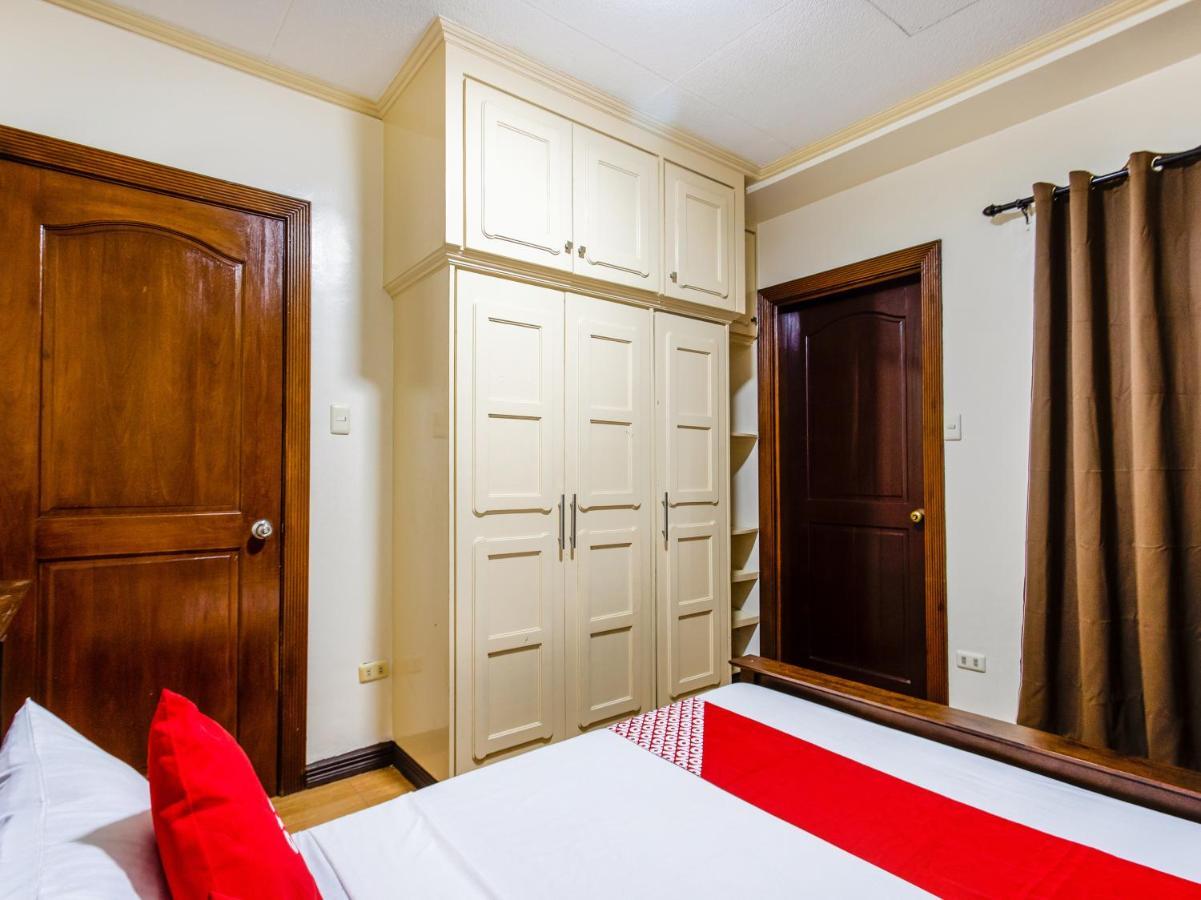 Oyo 831 Casa Maria Hotell Manila Exteriör bild
