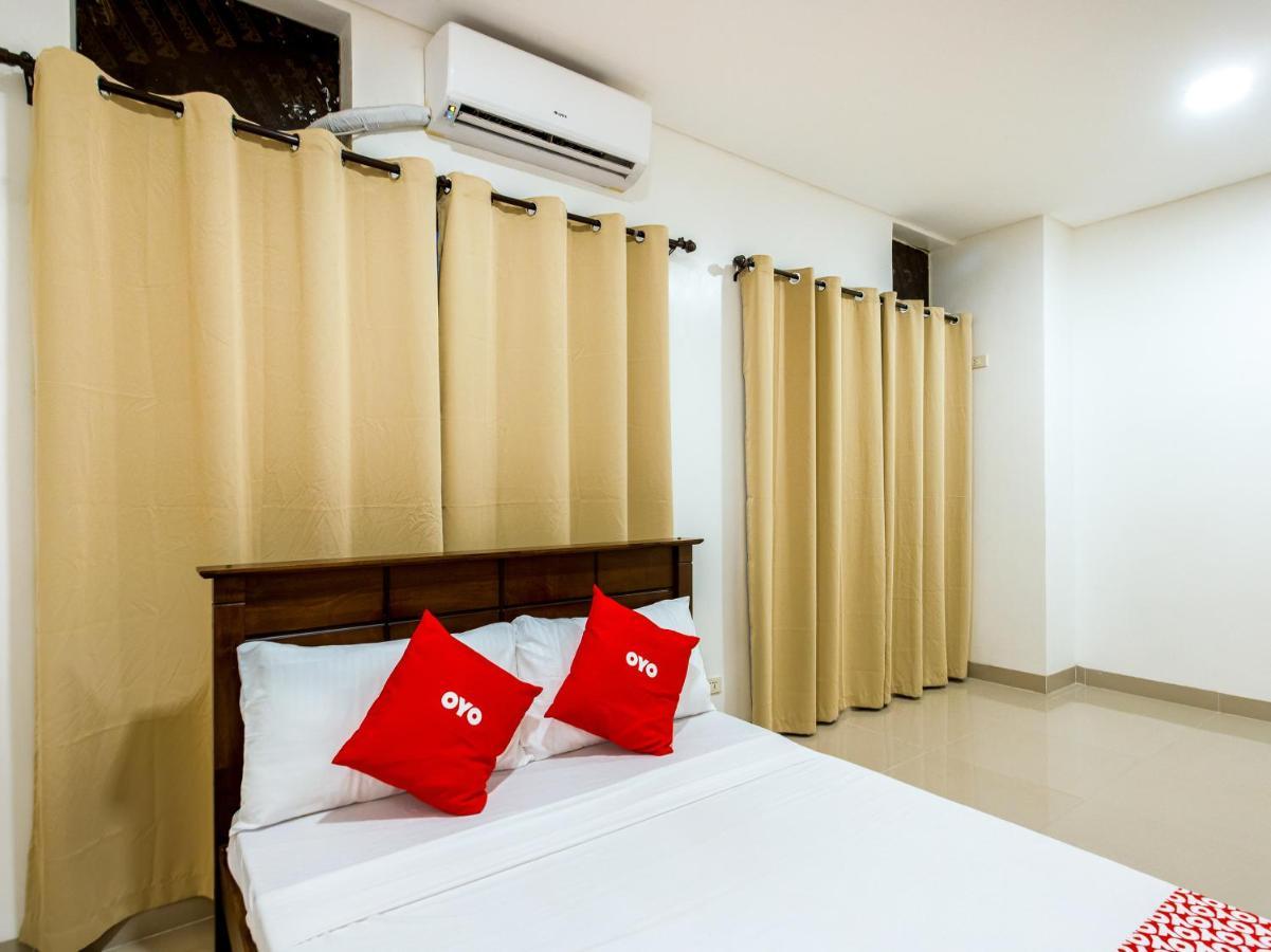 Oyo 831 Casa Maria Hotell Manila Exteriör bild