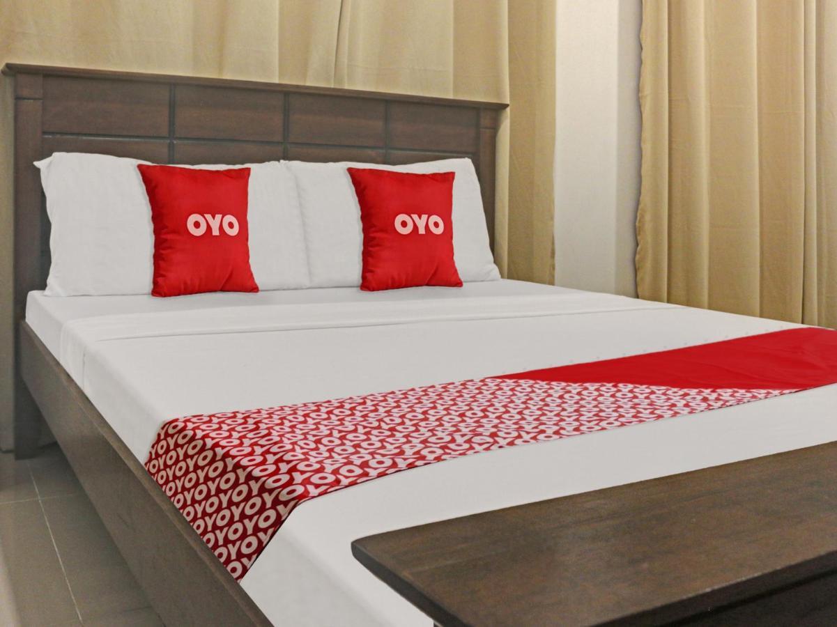 Oyo 831 Casa Maria Hotell Manila Exteriör bild